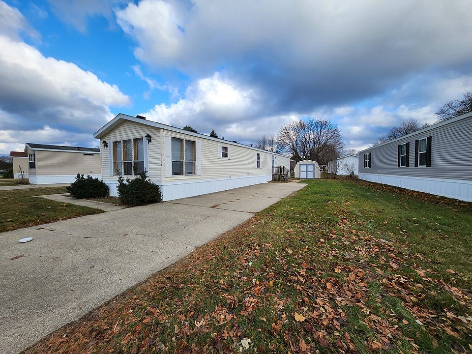 1st image of 2162 Arrowhead Dr