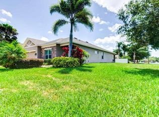 33728 Honeywood Ave, Zephyrhills, FL 33545