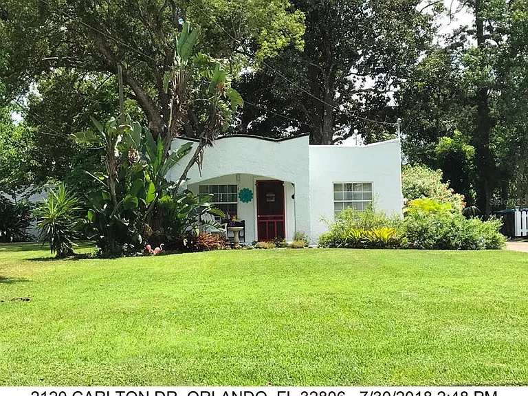 2120 Carlton Dr — Photo 1