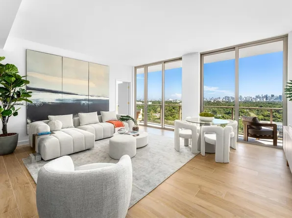 2678 Tigertail Ave #1504, Miami, FL 33133