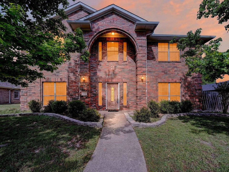 1st image of 1110 Hall Dr