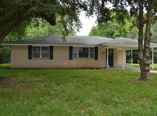 2230 Robin Rd, Alexandria, LA 71301