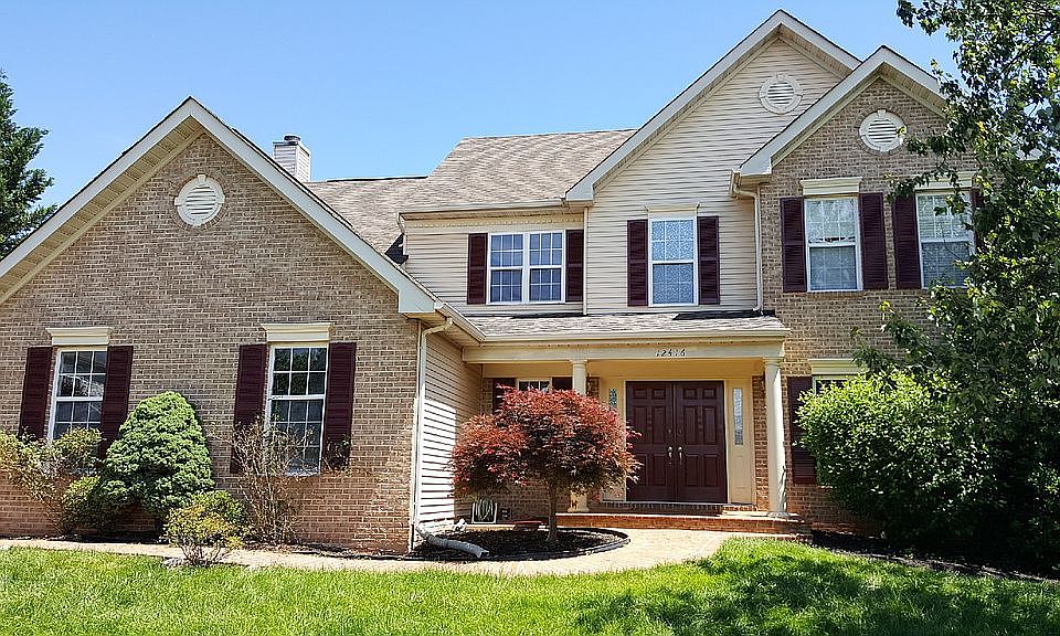 1st image of 12416 Willow Falls Dr