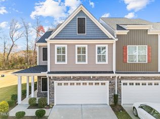 644 Barneswyck Dr, Fuquay Varina, NC 27526