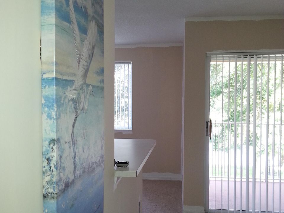 1st image of 1570 S 42nd Cir APT 204
