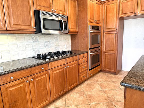 2nd image of 1721 S Hill Rd #7-205