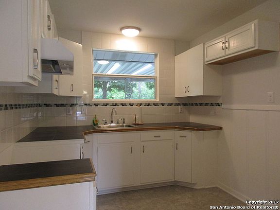5th image of 138 Tabard Dr