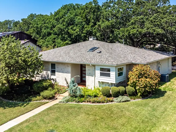 149 Edgewood Dr, Coppell, TX 75019