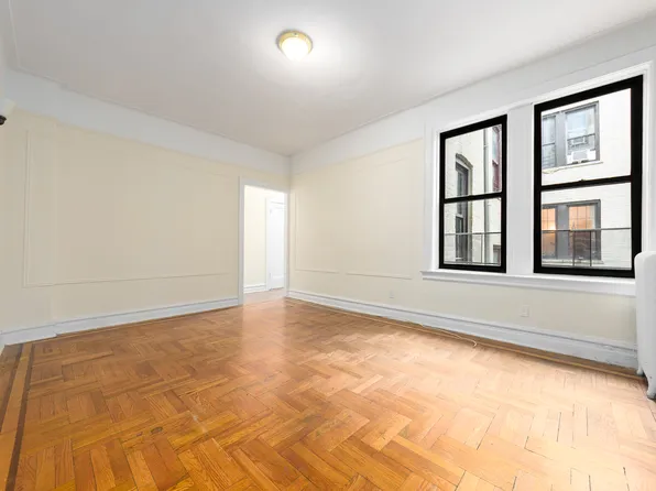 31-50 33rd Street image 1 of 5