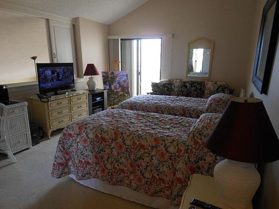 4th image of 2400 S Ocean Dr APT 4200C