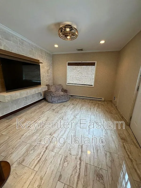 1 bed, 1.0 bath, $2,950 — Photo 3
