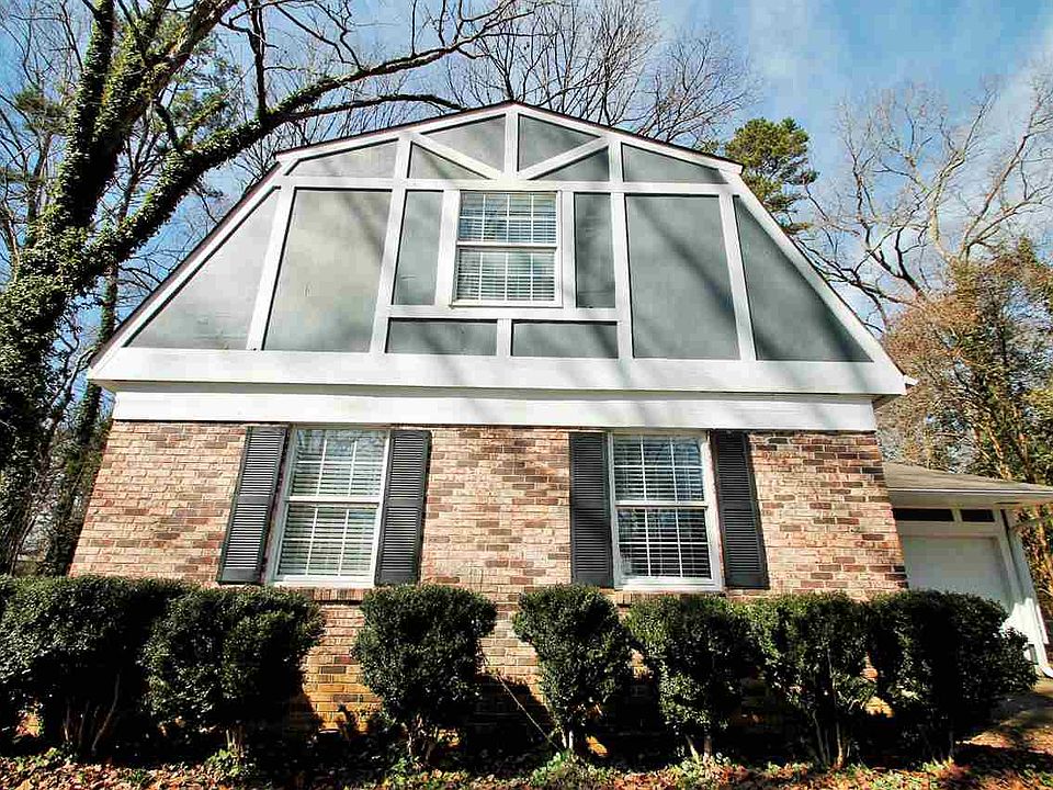 1st image of 919 Chester Cir