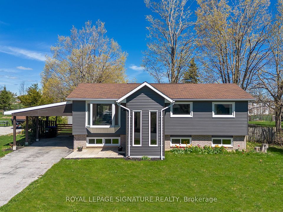 1st image of 34 Champlain Cres