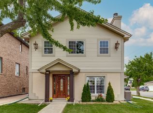 2001 N 74th Ct, Elmwood Park, IL 60707