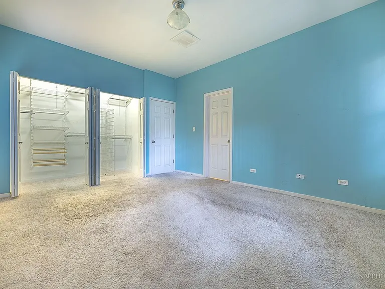 1344 W Grenshaw St #A — Photo 10