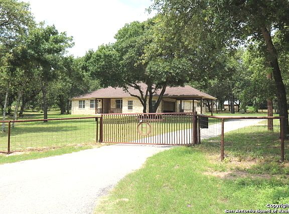 3rd image of 278 Wood Valley Dr
