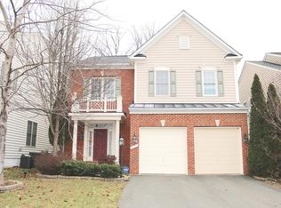 13025 Taverner Loop, Woodbridge, VA 22192