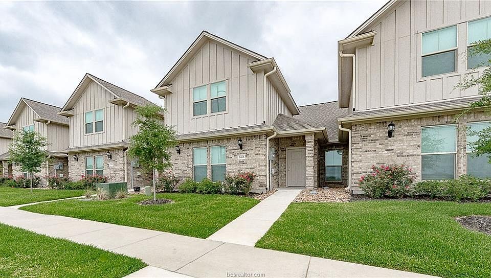 1st image of 3626 Kenyon Dr