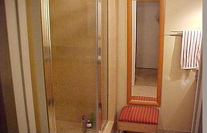 4th image of 215 N Kenwood St APT 307