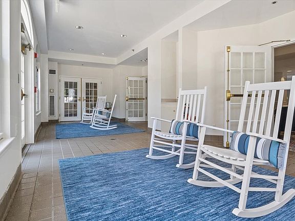 4th image of 873 Harwich Rd #159