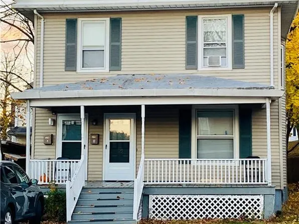 22 Harrison St, Middletown, NY 10940