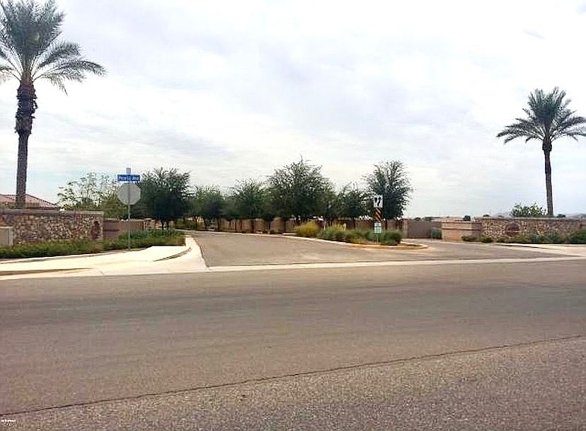 1st image of 16030 W Cinnabar Ct