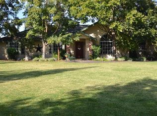 13248 E Saginaw Way, Sanger, CA 93657