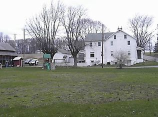 2950 Golden Key Rd, New Tripoli, PA 18066