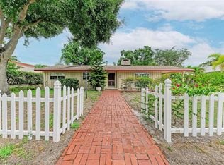 1827 Alta Vista St, Sarasota, FL 34236