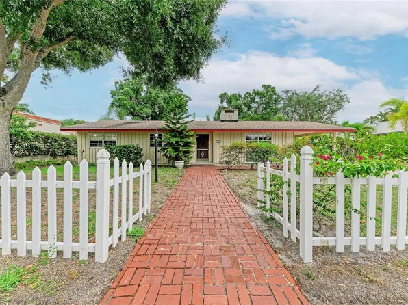 1827 Alta Vista St, Sarasota, FL 34236