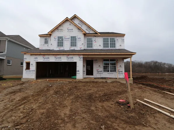 2817 Sky Crossing Dr, Dayton, OH 45434