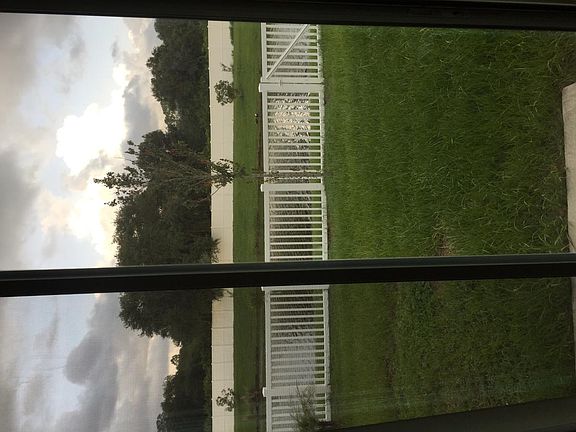 2nd image of 11405 Tangle Branch Ln