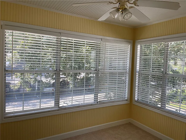 504 Island Dr #504 — Photo 9