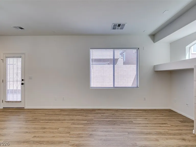 685 Taliput Palm Pl — Photo 4