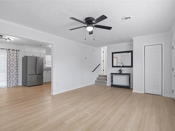 5th image of 4 Dundee Rd