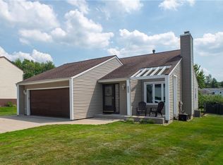 4026 Calico Dr, Erie, PA 16506