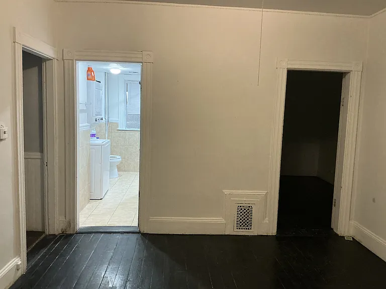 9 Grove St #3 — Photo 3