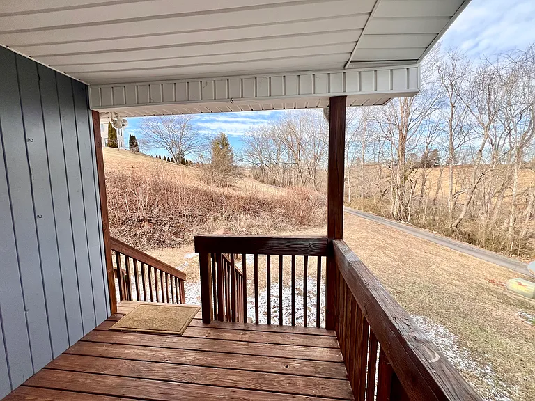 38 Long Meadow Dr #2 — Photo 14