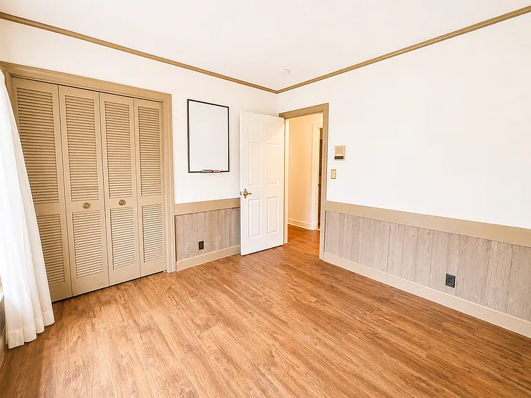 9205 Whitegate Ct — Photo 7