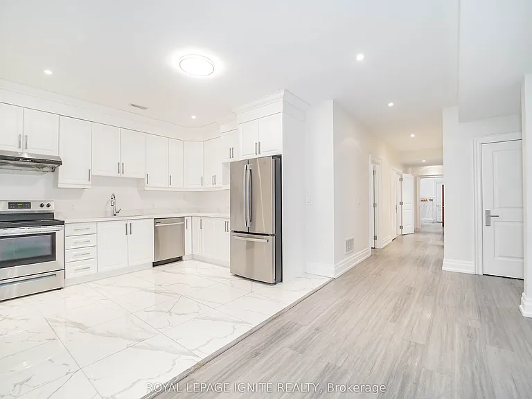 300 Cornelius Pkwy #BASEMENT — Photo 4