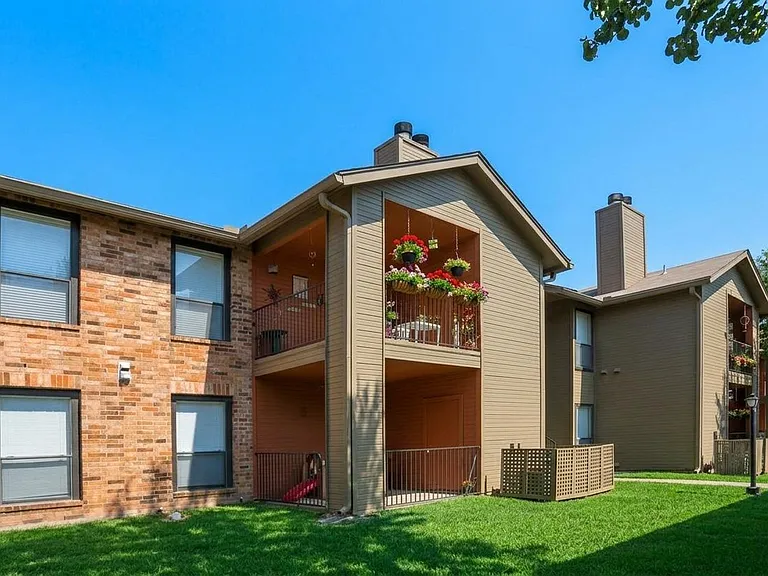 Arbors of Boerne Apartments — Photo 16