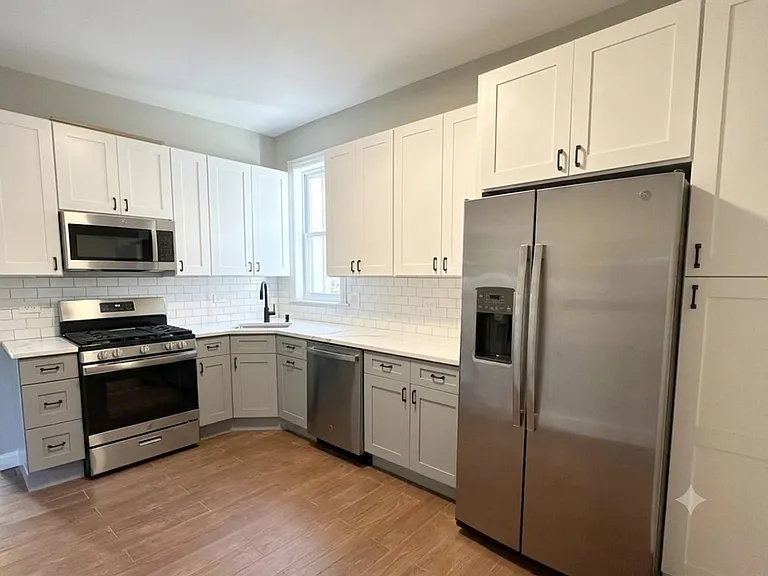 6517 S Peoria St #2 — Photo 5
