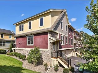 10751 Falling Water Ln UNIT E, Saint Paul, MN 55129