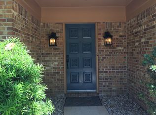 9915 Old Fort Caroline Rd, Jacksonville, FL 32225