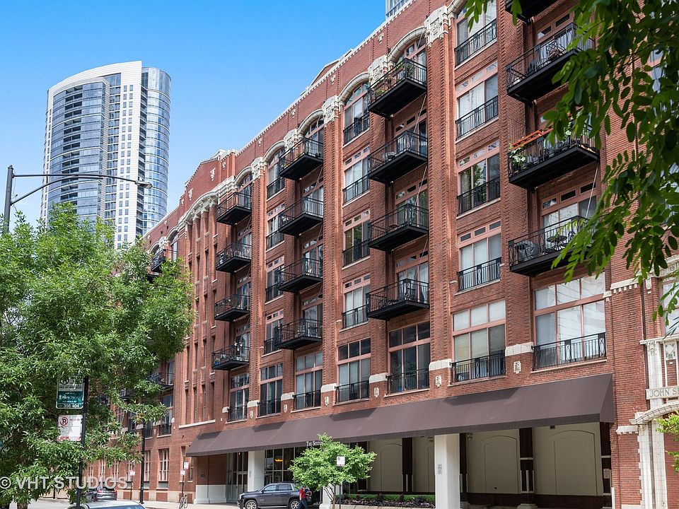 1st image of 360 W Illinois St APT 8D