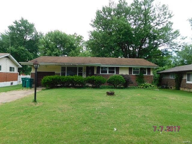 1st image of 9709 Edgefield Dr