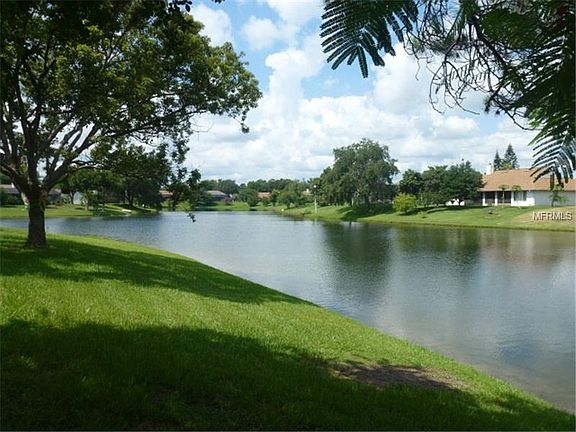 2nd image of 2925 Eagle Lake Dr
