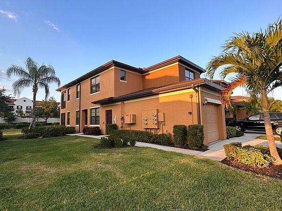 2nd image of 3722 Pino Vista Way Unit 3