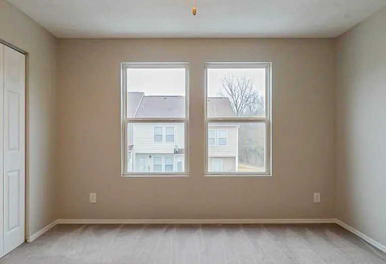 master 14x14 + closet