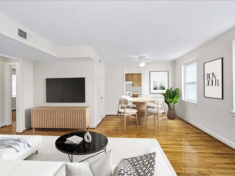 Woodside Place — Photo 1